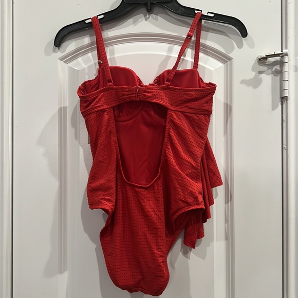 RHODE red textured dot one piece S(4-6) - Picture 4 of 10